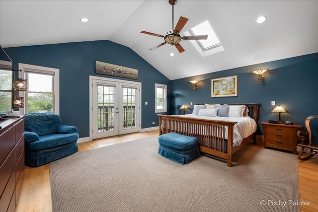 4906 N Kruger Avenue, Chicago, IL 60630