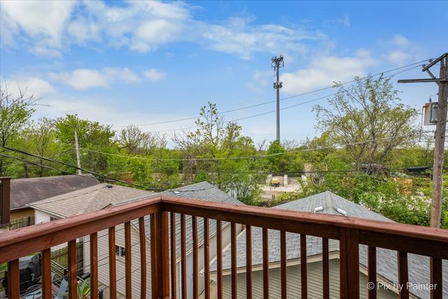 4906 N Kruger Avenue, Chicago, IL 60630