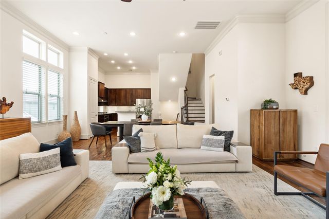 5229 Petty Street A, Houston, TX 77007