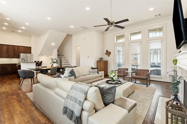 5229 Petty Street A, Houston, TX 77007