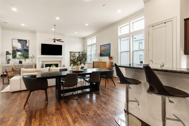 5229 Petty Street A, Houston, TX 77007