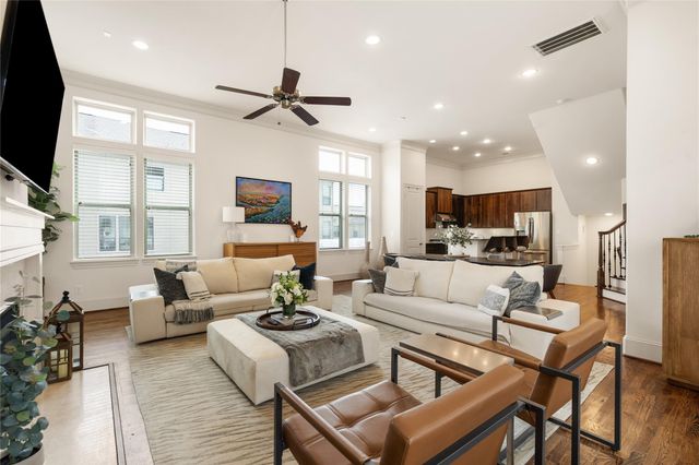 5229 Petty Street A, Houston, TX 77007