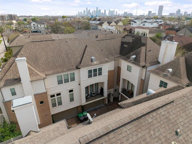 5229 Petty Street A, Houston, TX 77007