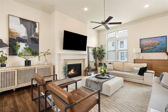 5229 Petty Street A, Houston, TX 77007