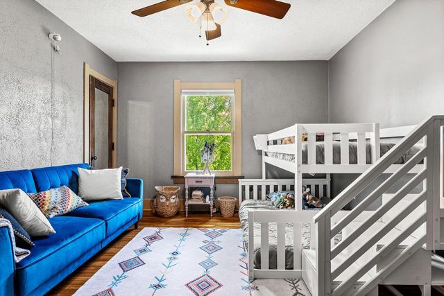 2030 Cass STREET, La Crosse, WI 54601