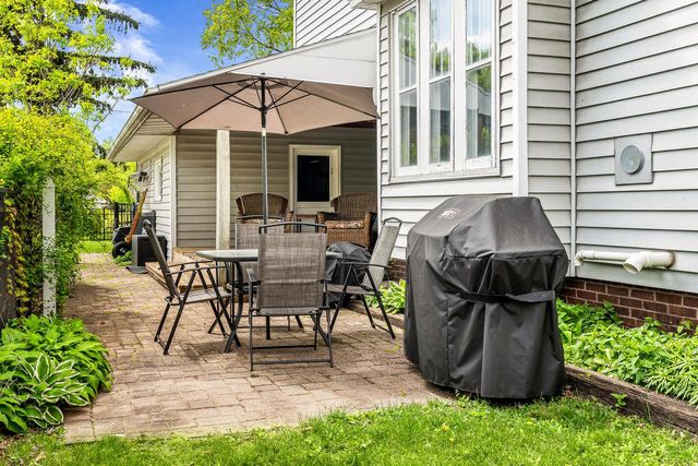 2030 Cass STREET, La Crosse, WI 54601
