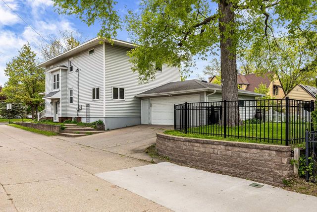2030 Cass STREET, La Crosse, WI 54601