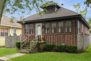 913 Kelly Avenue, Joliet, IL 60435