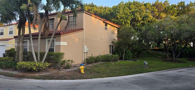 6470 NW 77th Pl, Parkland, FL 33067