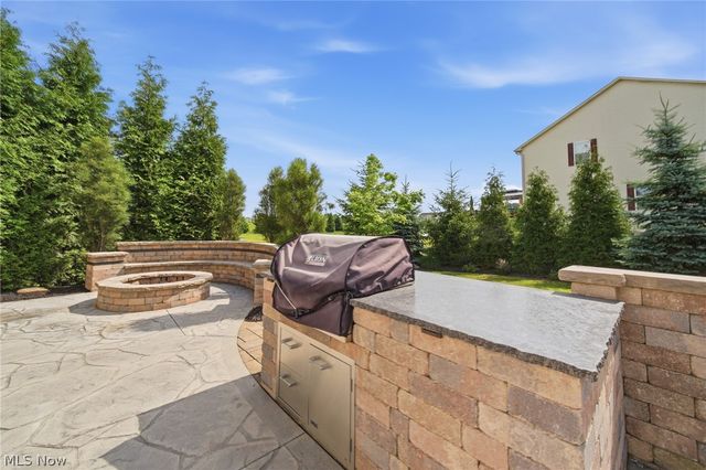 846 Hilliary Lane, Aurora, OH 44202
