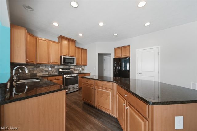 846 Hilliary Lane, Aurora, OH 44202