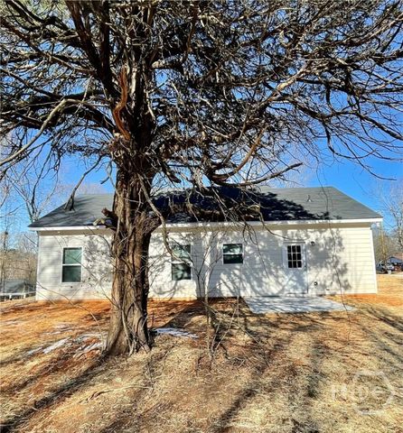 1970 Hollis Street, Athens, GA 30605