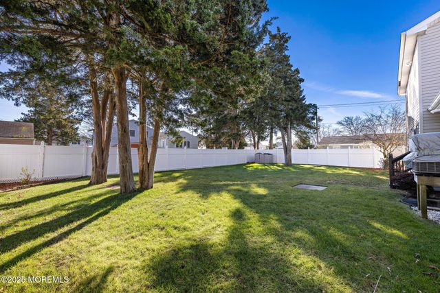 104 Greenwood Lake Road, Little Egg Harbor, NJ 08087