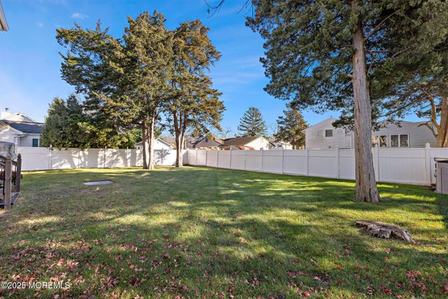 104 Greenwood Lake Road, Little Egg Harbor, NJ 08087