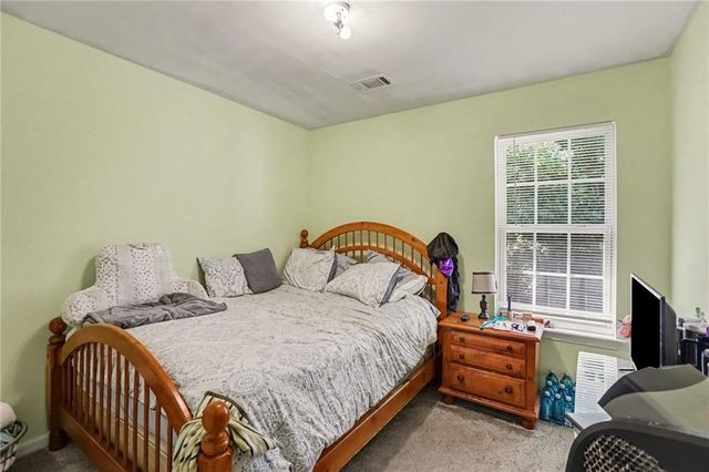 4925 Sunny Ridge Court, Flowery Branch, GA 30542