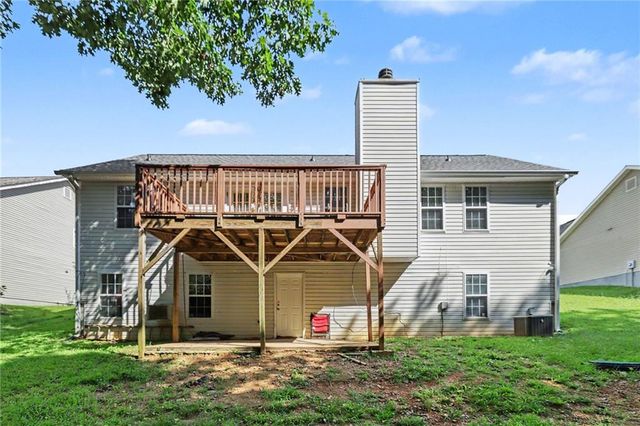 4925 Sunny Ridge Court, Flowery Branch, GA 30542