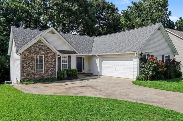 4925 Sunny Ridge Court, Flowery Branch, GA 30542