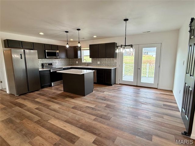 108 Whipporwill Lane, Hannibal, MO 63401