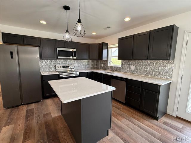 108 Whipporwill Lane, Hannibal, MO 63401