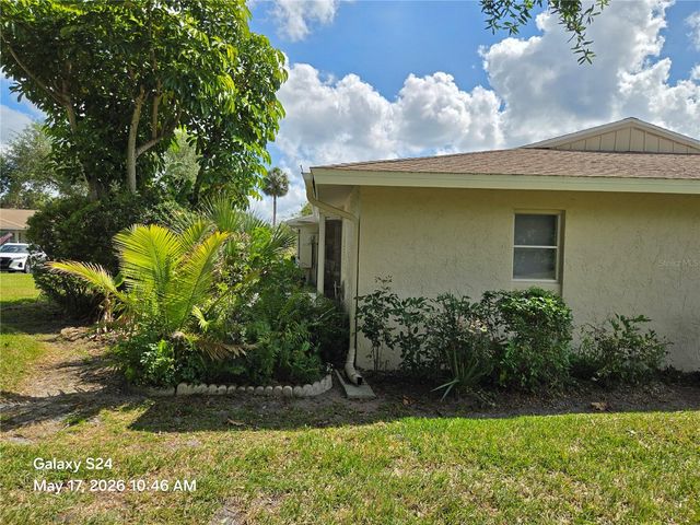 2974 CAPTIVA GARDENS DRIVE 17, Sarasota, FL 34231