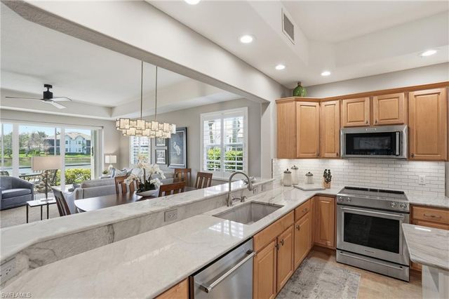 19620 Marino Lake CIR 2802, Miromar Lakes, FL 33913