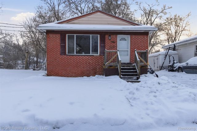 231 Going Street, Pontiac, MI 48342