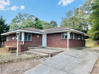807 Gillespie Street, Prattville, AL 36067