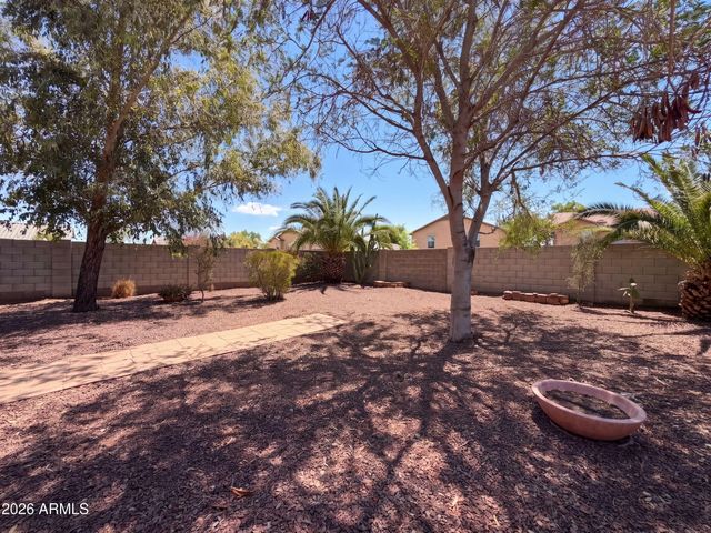 23669 W PARKWAY Drive, Buckeye, AZ 85326