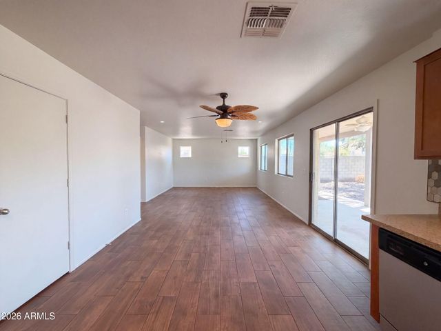23669 W PARKWAY Drive, Buckeye, AZ 85326