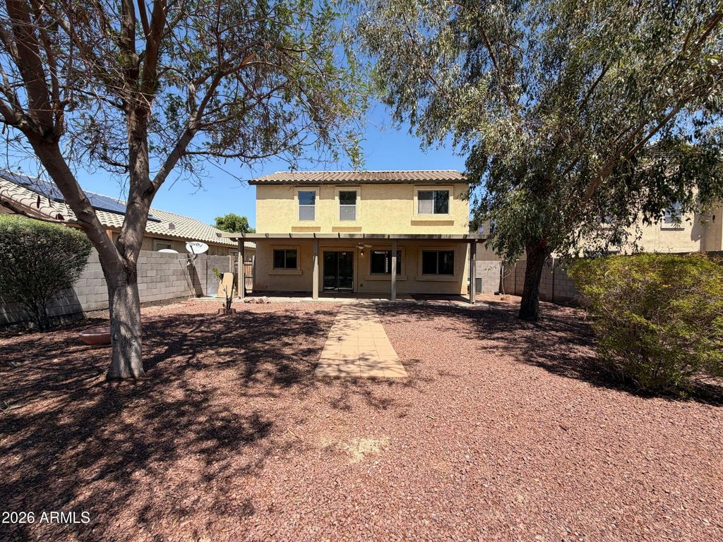23669 W PARKWAY Drive, Buckeye, AZ 85326 — photo 5