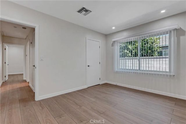 6851 Forbes, Lake Balboa, CA 91406