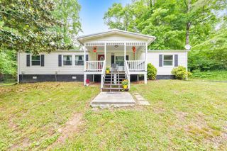 4368 Clark Circle SE, Acworth, GA 30102