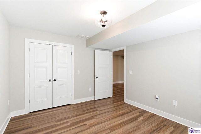 505 Winding Creek Court, Elizabethtown, KY 42701