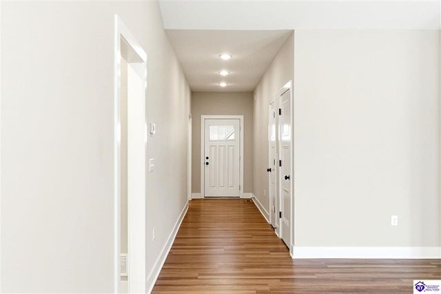 505 Winding Creek Court, Elizabethtown, KY 42701