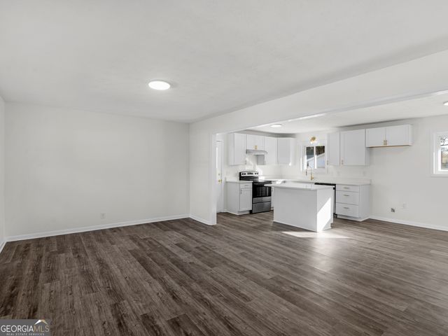 6068 Mount Zion Boulevard, Ellenwood, GA 30294