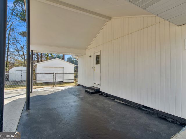 6068 Mount Zion Boulevard, Ellenwood, GA 30294