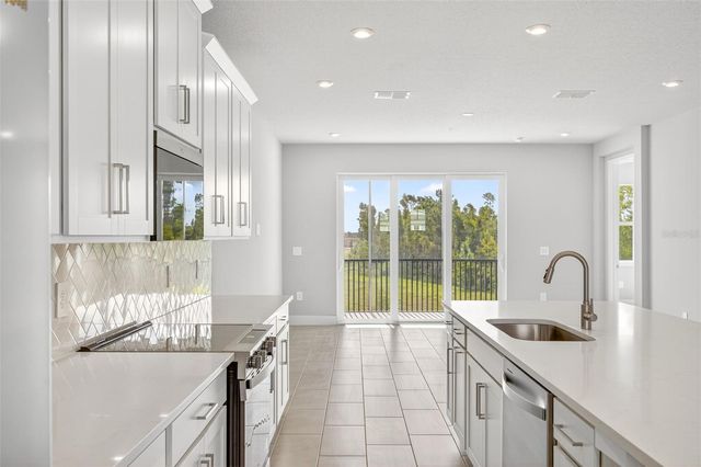 17420 MOONFLOWER DRIVE 202, Venice, FL 34293