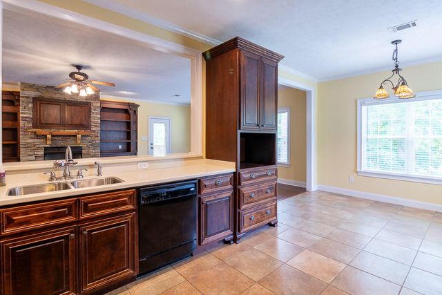 219 Devonshire Drive, Thomson, GA 30824