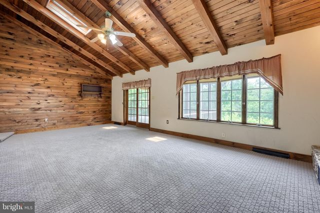 355 ROXBERRY RD, York Haven, PA 17370