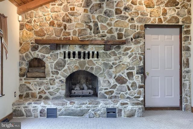 355 ROXBERRY RD, York Haven, PA 17370