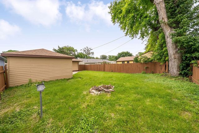 2809 AVENUE I, Council Bluffs, IA 51501