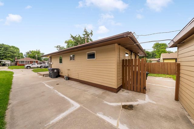 2809 AVENUE I, Council Bluffs, IA 51501