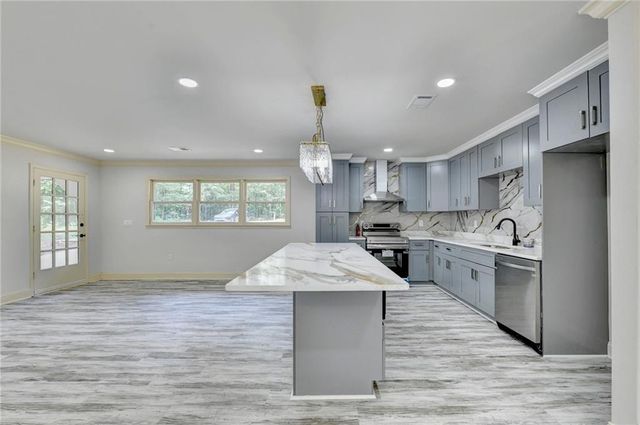 420 Argus Drive, Fairburn, GA 30213