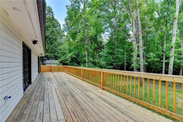 420 Argus Drive, Fairburn, GA 30213