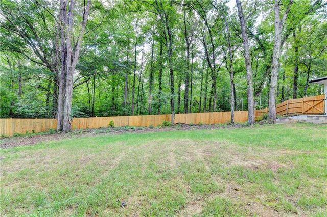 420 Argus Drive, Fairburn, GA 30213