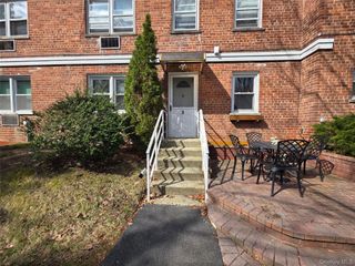 125 N Washington Avenue 2, Hartsdale, NY 10530