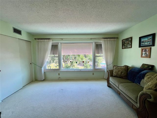 2258 WORLD PARKWAY BOULEVARD W 56, Clearwater, FL 33763