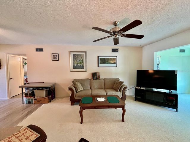 2258 WORLD PARKWAY BOULEVARD W 56, Clearwater, FL 33763