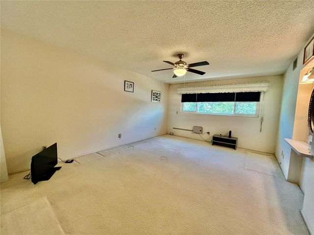 2258 WORLD PARKWAY BOULEVARD W 56, Clearwater, FL 33763