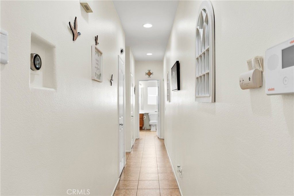 Image 16 of property listing at 13457 Coolwater, Victorville, CA 92392